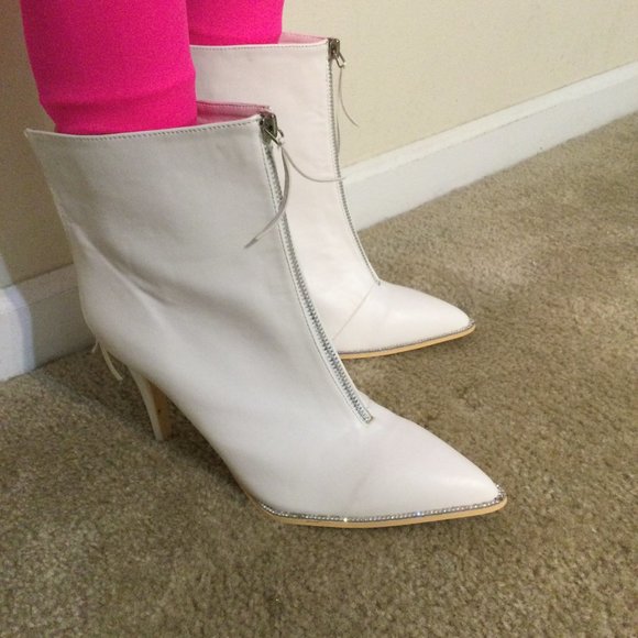 SIZE 9 RHINESTONE TRIMMED ANKLE BOOTS - Picture 2 of 7